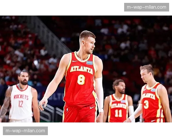 勇士对阵老鹰战术复盘 三分命中率低迷与内线失守成焦点 勇士对阵老鹰战术复盘 三分命中率低迷与内线失守成焦点